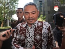 KPK Periksa Satori Tersangka Kasus Korupsi Dana CSR BI