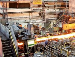 Dirut Krakatau Steel Buka-bukaan Soal Aturan Baru TKDN & Efeknya